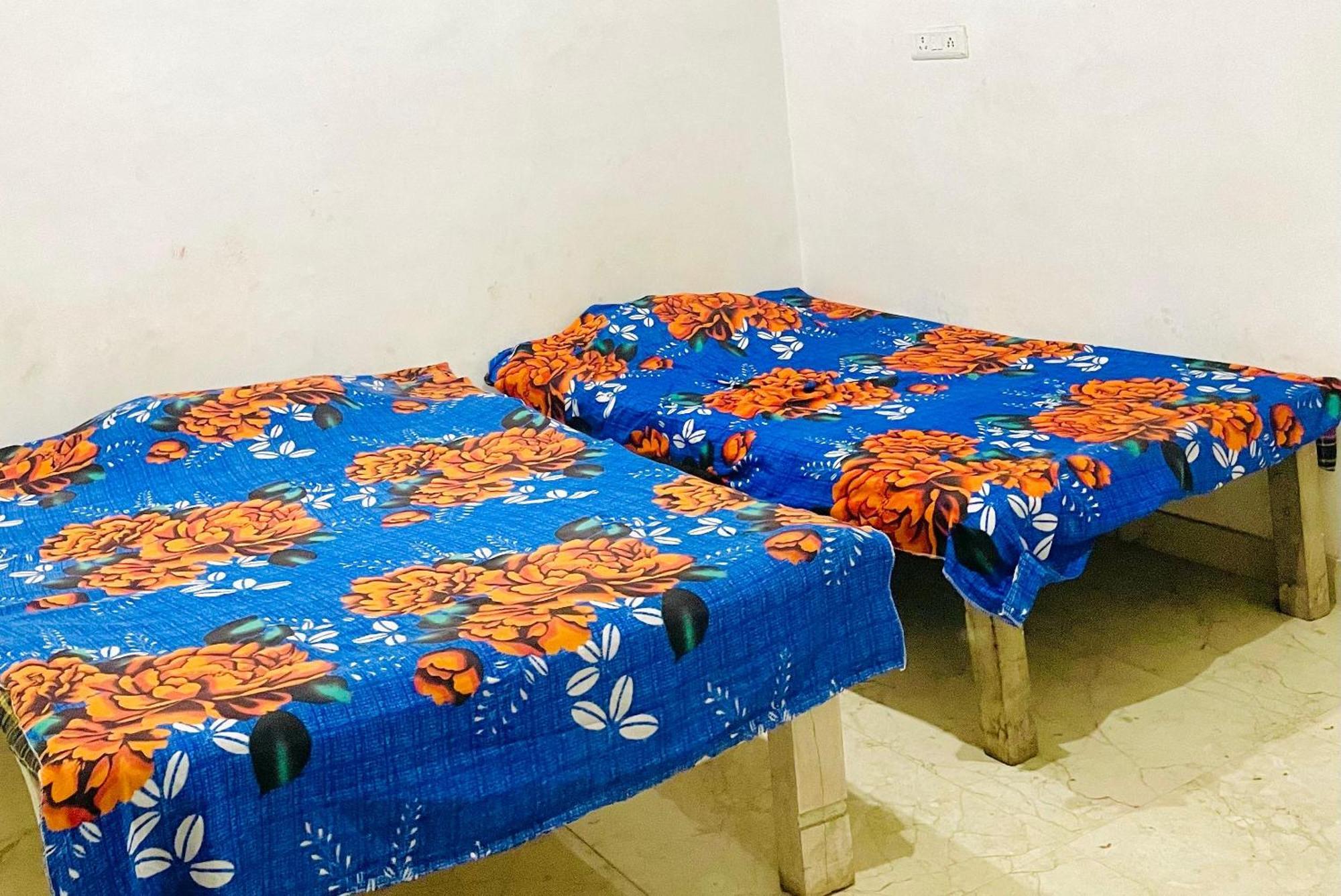 Om Sai Guest House Waranasi Zewnętrze zdjęcie