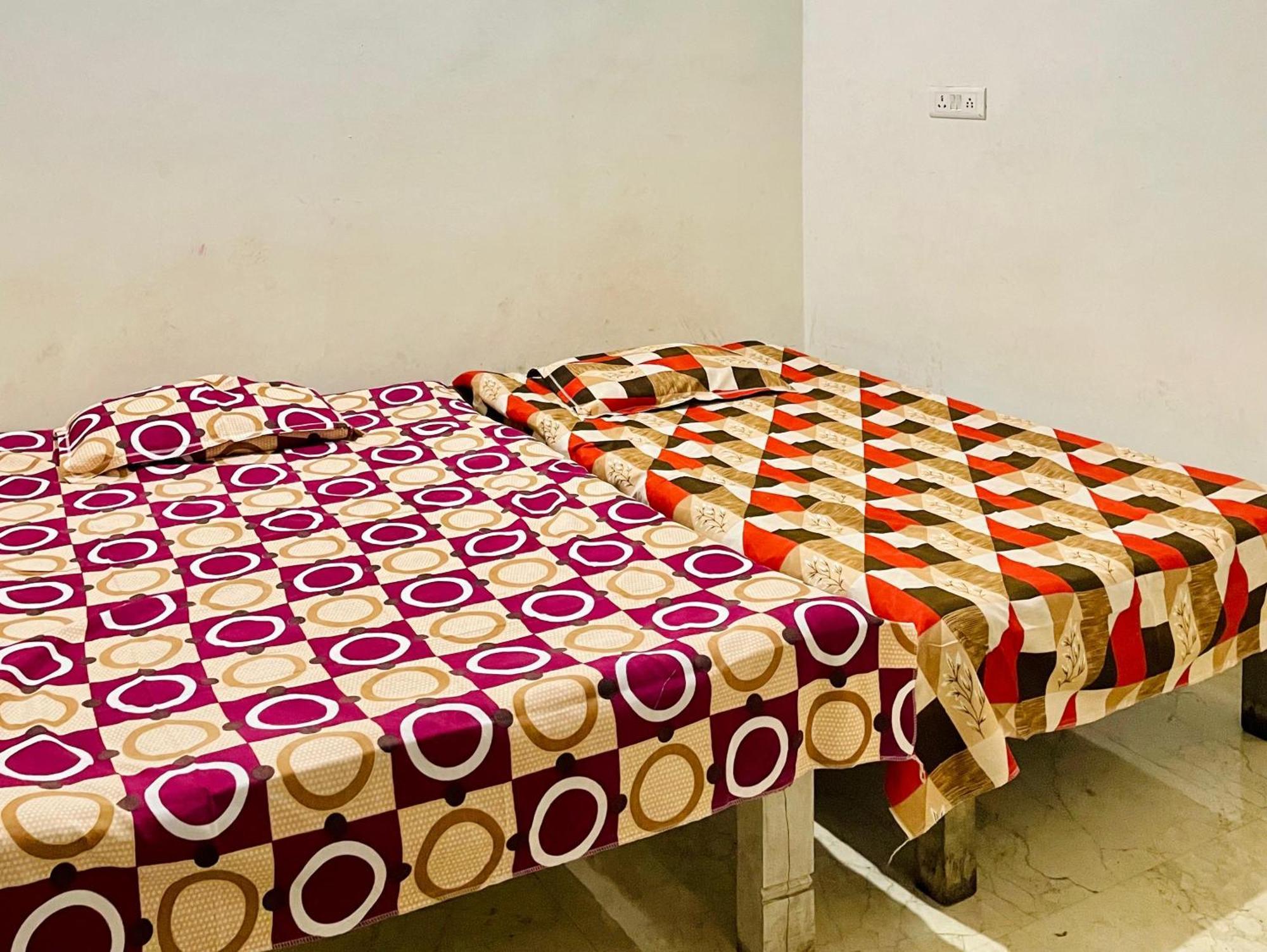 Om Sai Guest House Waranasi Zewnętrze zdjęcie